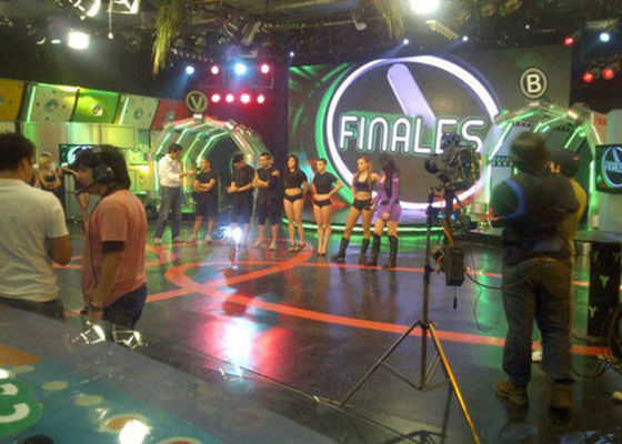 ม่าน SMD P4 จอแสดงผล LED แบบ สีเต็ม กันน้ำวิดีโอโฆษณาติดผนัง