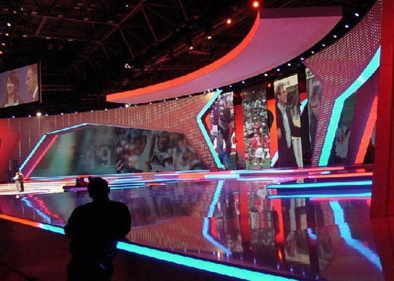 SMD3528 เช่าซอฟท์สเตจจอแสดงผล LED จอสีพื้นหลังแบบเต็มขั้นตอน P4mm