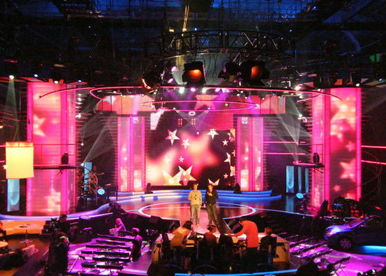 หน้าจอ LED แบบยืดหยุ่นสีแบบเต็มหน้าจอม่านเวทีไฟ LED 4 มม. พิกเซลประหยัดพลังงาน