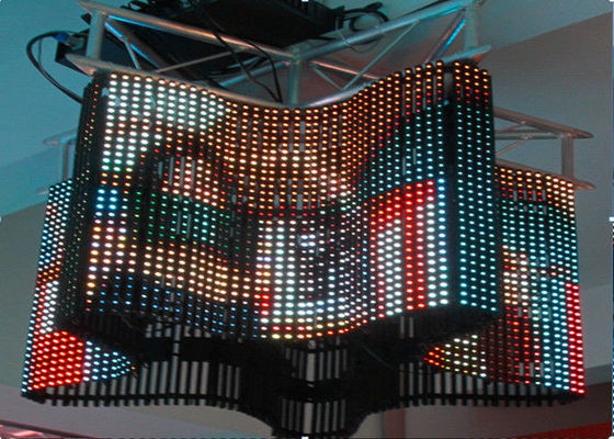โปรแกรม P4 ยืดหยุ่น LED ม่านแสดงหน้าจอวิดีโอความละเอียดสูงเต็มรูปแบบสี