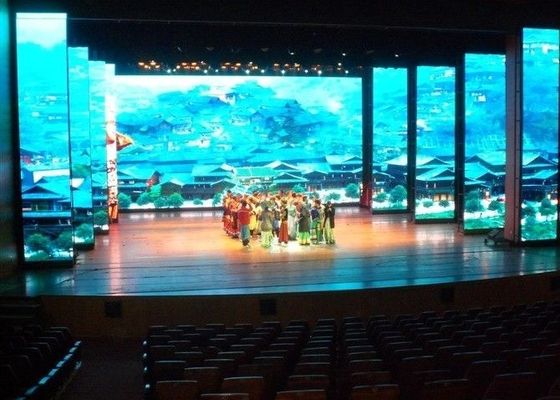 640X640mm SMD2121 P5 300W / M2 บาร์ DJ LED Screen 64x32 พิกเซล