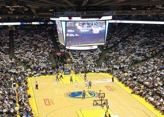 IP65 5000nits ป้ายไฟ LED ที่ตั้งโปรแกรมได้กลางแจ้งพิกเซล 10 มม