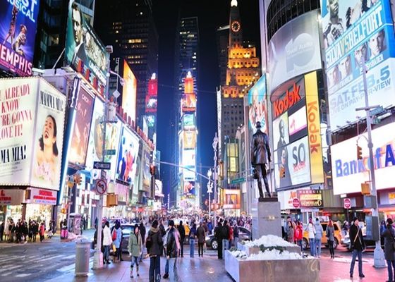 กราฟิก 5mm Pixels Scrolling LED Sign ROHS Message Board